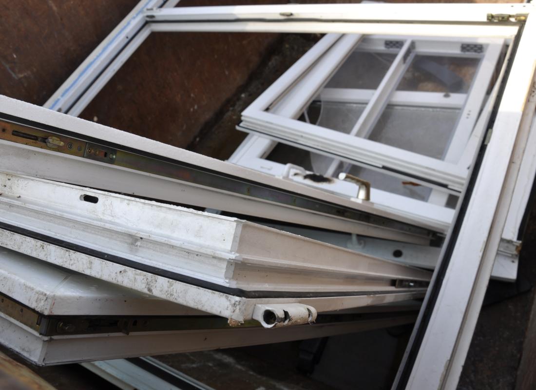 PVC-Fenster, -Türen und -Rollläden